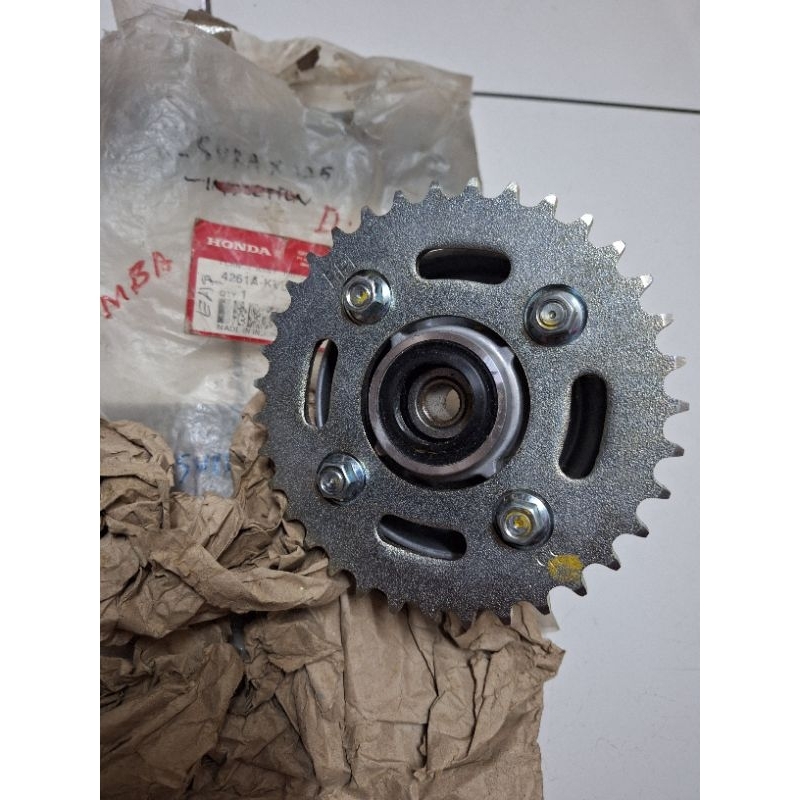 panel gear assy lengkap gear honda supra x 125 DD pertama original ahm honda flange assy final drive
