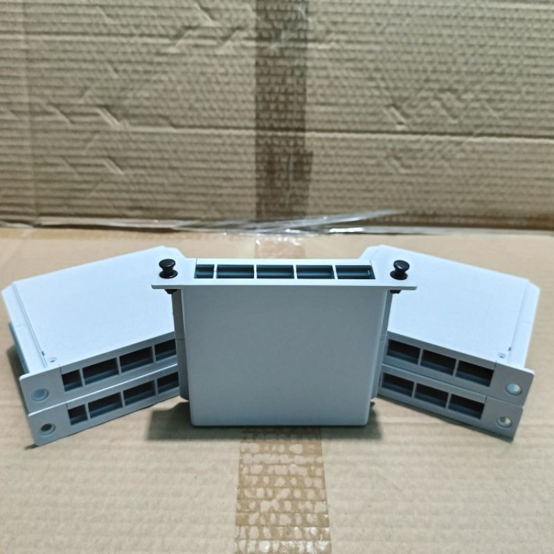 splitter box 1:8 kosongan / box spliter 1:8 kosongan / spliter box kosongan