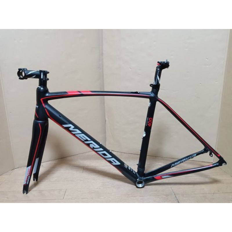 Frameset Merida scultura 400