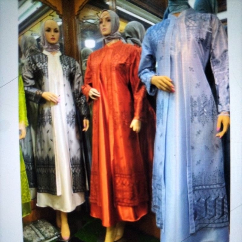 gamis nagita satin kristal