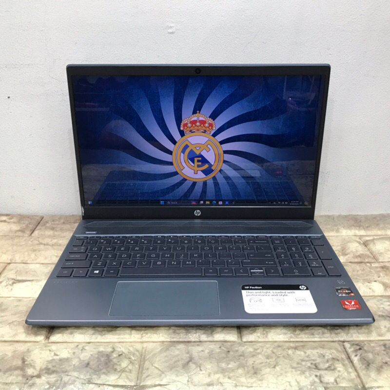 Laptop Gaming ringan  Hp 15-cw Amd Ryzen 5-3500U RAM 8GB SSD 128GB HDD 1TB 2nd