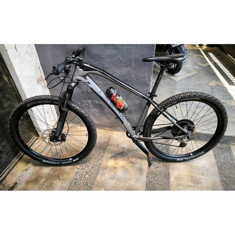 Thrill Ravage Elite Tipe Tertinggi 12Speed ShimanoXT Fork RockshoxJudy Rare Item