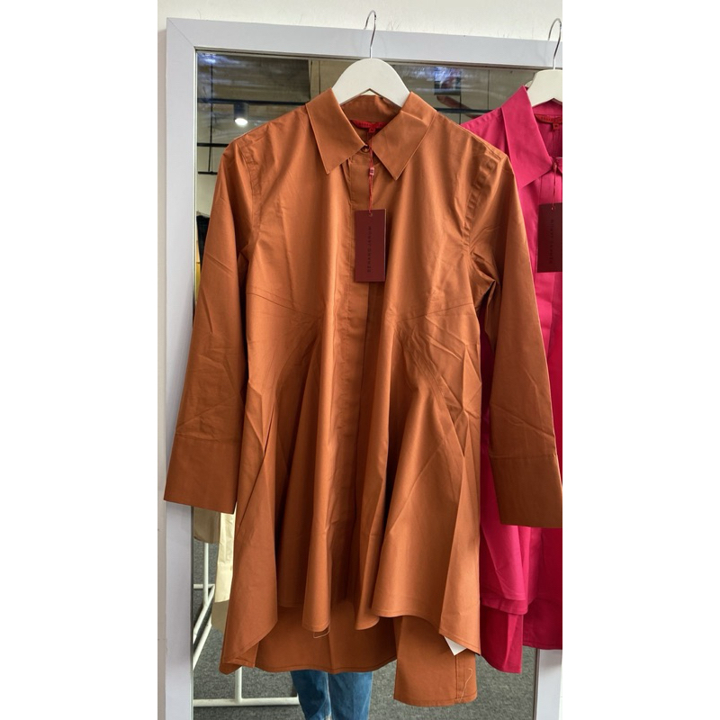 Benang Jarum-Kylie shirt