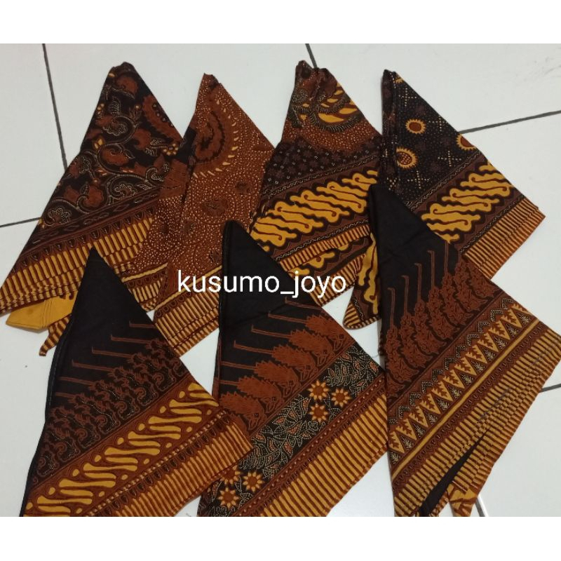 Udeng Iket Kepala Batik Alusan Segi Tiga