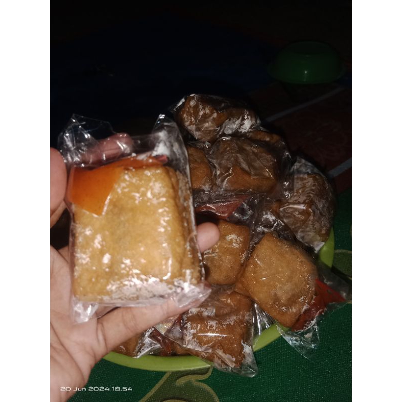

PENTOL TAHU