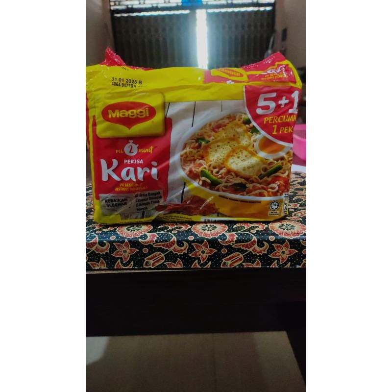 

mie Maggi kari 5+1