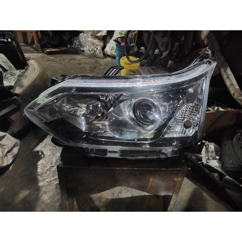 Headlamp Avanza Veloz 2016 2017 2018 Kiri Original