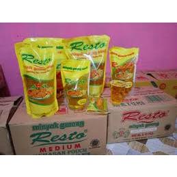 

Minyak Goreng Resto 900 ML Pouch Refill Dus isi 12 kantong READY Go Send