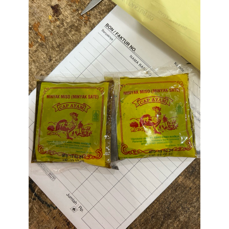 

Minyak miso cap ayam 50 gr