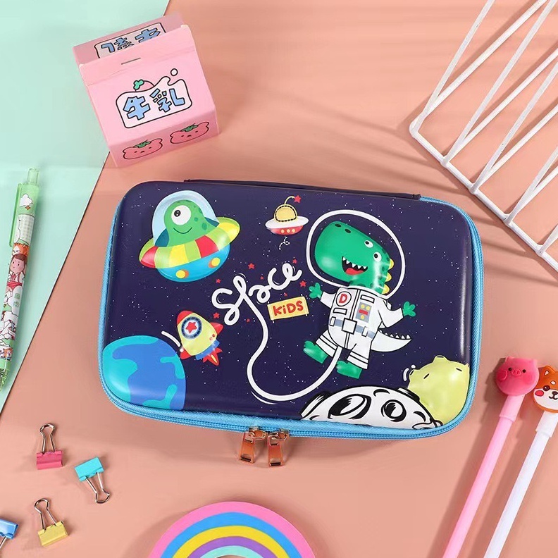 

Tempat Kotak Pensil Pulpen 3D Timbul EVA Unicorn Dinosaurus Astronot 22CM Anak Sekolah Pencil Case Waterproof Jumbo Besar Smiggle Lakilaki Perempuan c E2T2