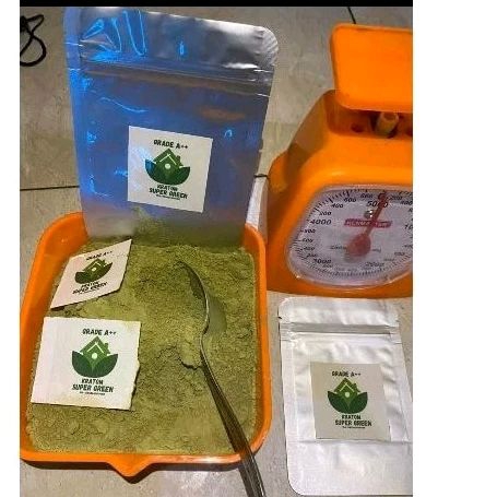 

Daun hijau alami