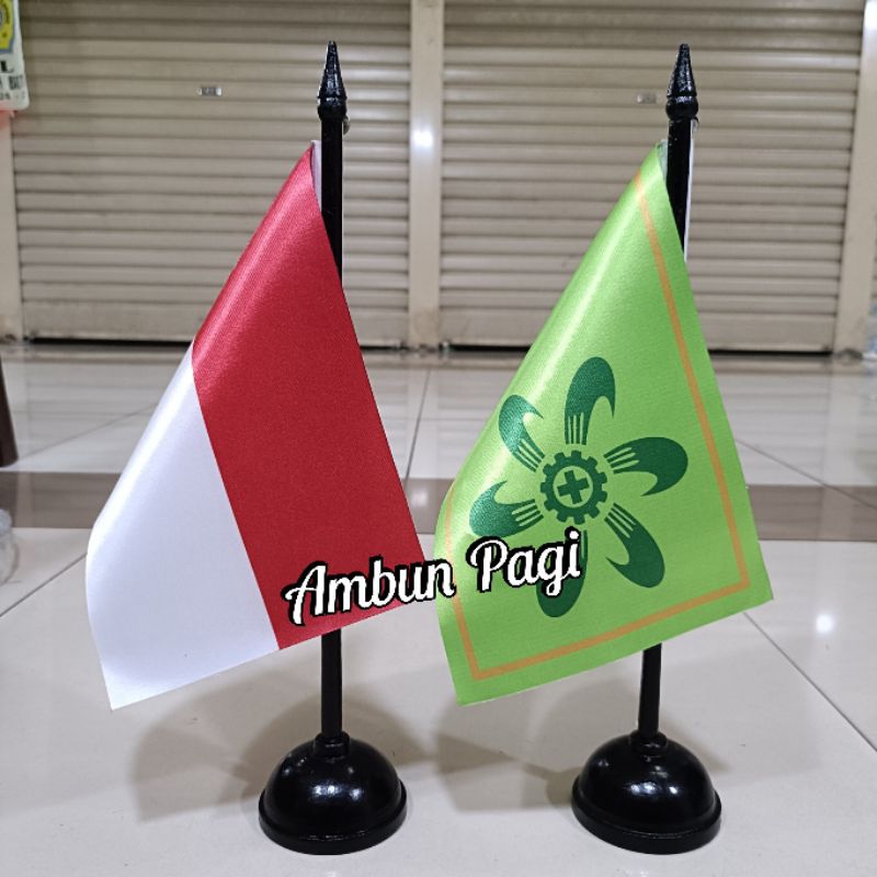 

best seller tiang kayu meja+bendera K3 terbaru+bendera Merah Putih