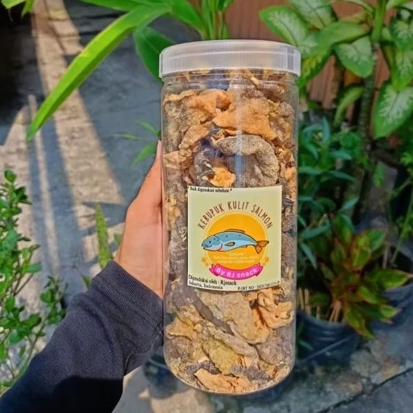 

Kerupuk Kulit Ikan Salmon Rasa Sapi Panggang 175gr Cemilan Murah Enak dan Crunchy