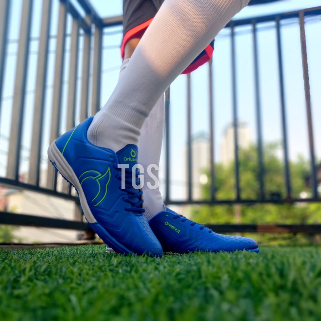 Sepatu Futsal Ortuseight Forte Orochi Blue Green