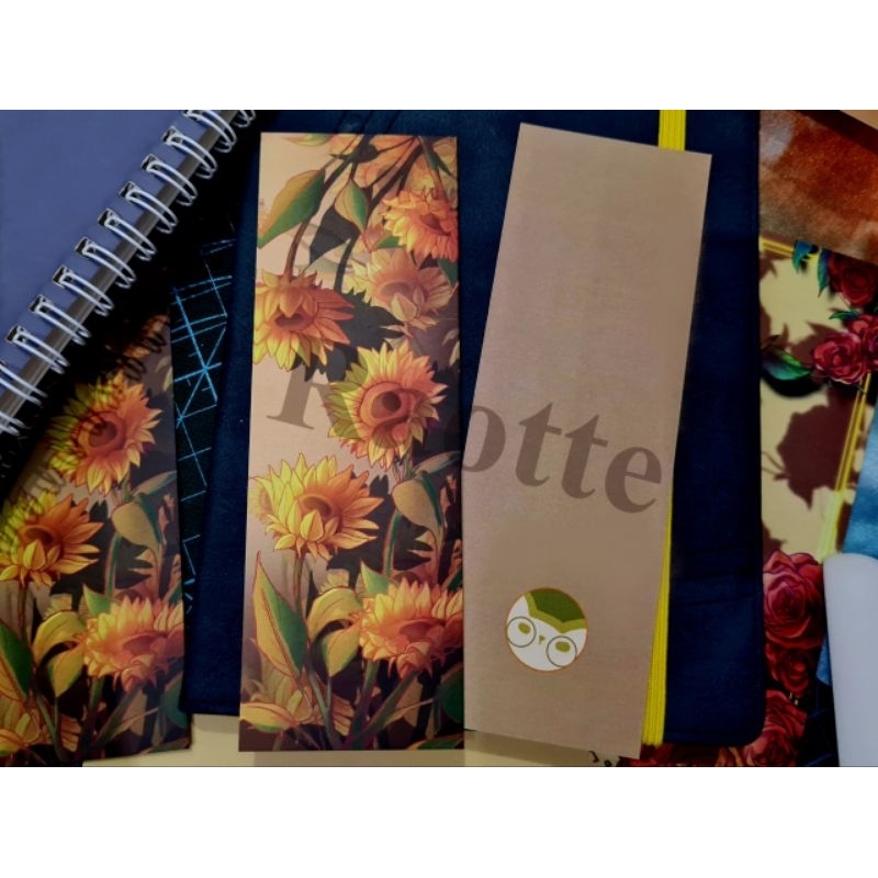 

Sun Flower Bookmarks Bookmark Pembatas Buku dengan design full colour 2 sisi #bookmarks #bookmark #pembatasbuku #funnybookmark
