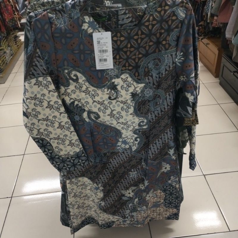 bati arthaloka,batik kaple/sarimbit,pria lengan pendek pakai puring,wanita dres/tunik lengan panjang