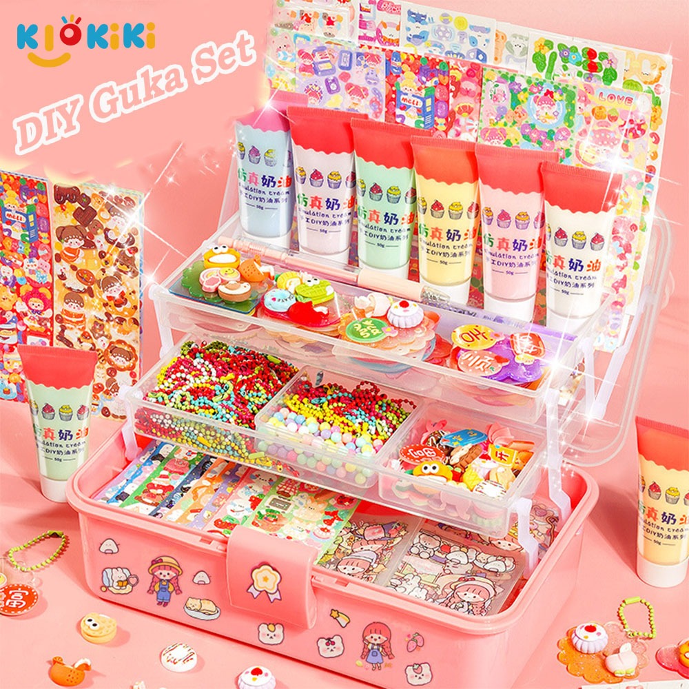KiKiTOY 942 PCS DIY Guka Set Gantungan Kunci Akrilik Set Guka DIY Keychain Set Stiker Guka Anak