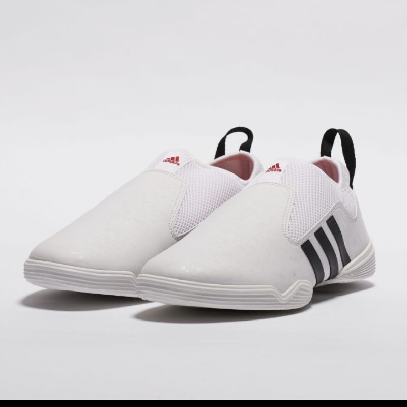 SEPATU TAEKWONDO ADIDAS ADIBRASS