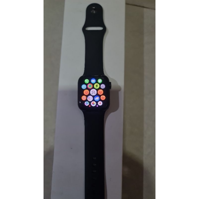 APLE SMART WATCH