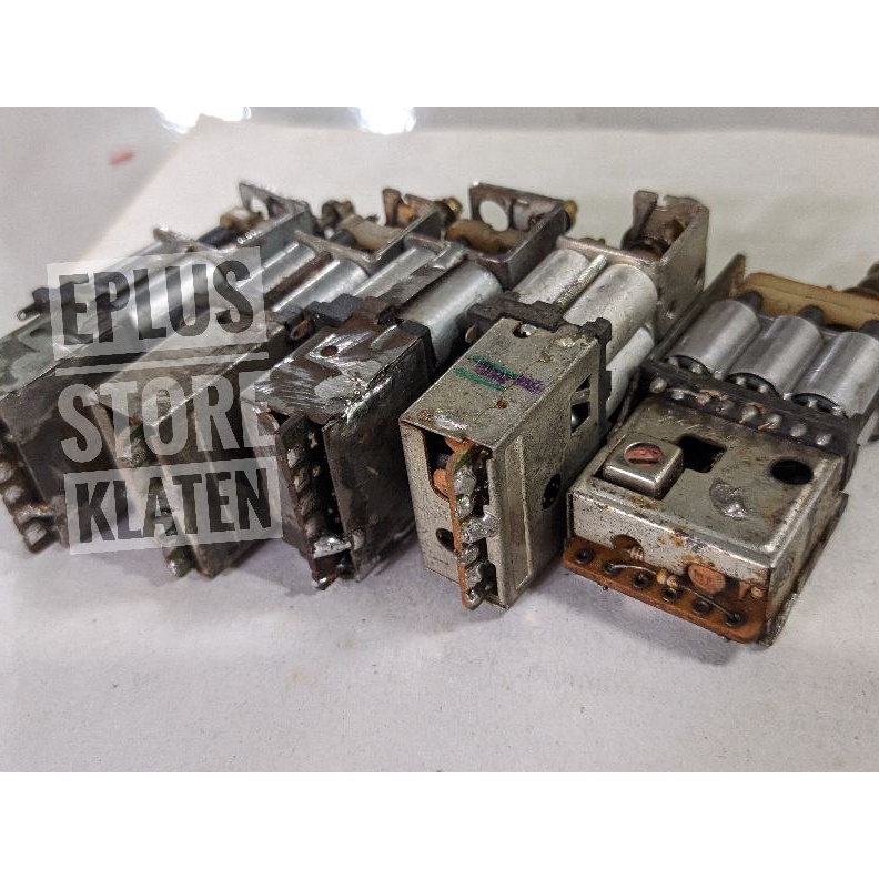 KODE E13T Radio Tuner Fm MARVEL 6 Ferit bekas Normal Peka