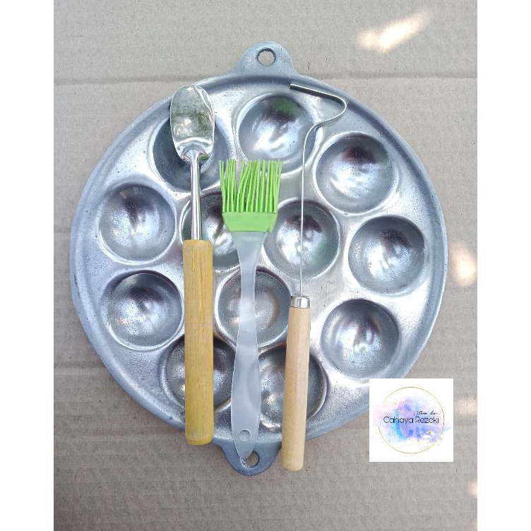 KODE M73K Lubang 12 Free Sotil Kuas Congkel  Cetakan Telur Puyuh Sodet Mini Kuas dan Congkel