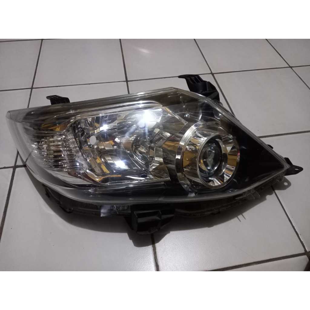 Headlamp Grand Fortuner 2014 - 2015 Kanan
