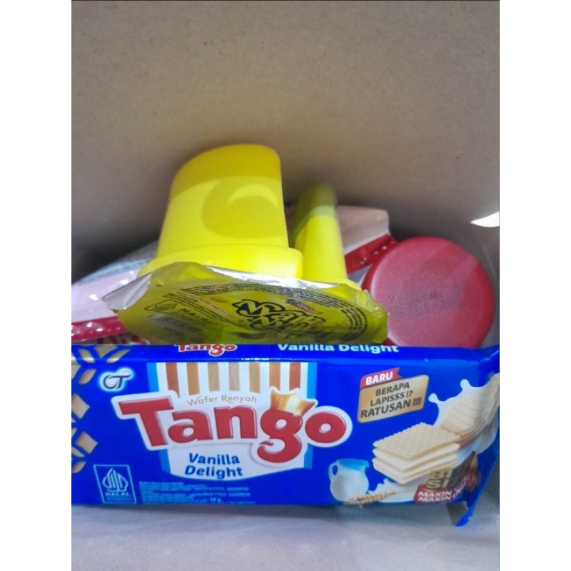 

wafer tango putih