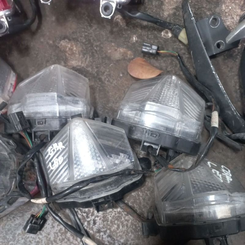 stoplamp cbr 150 R LED ORIGINAL  th 2015-2020..