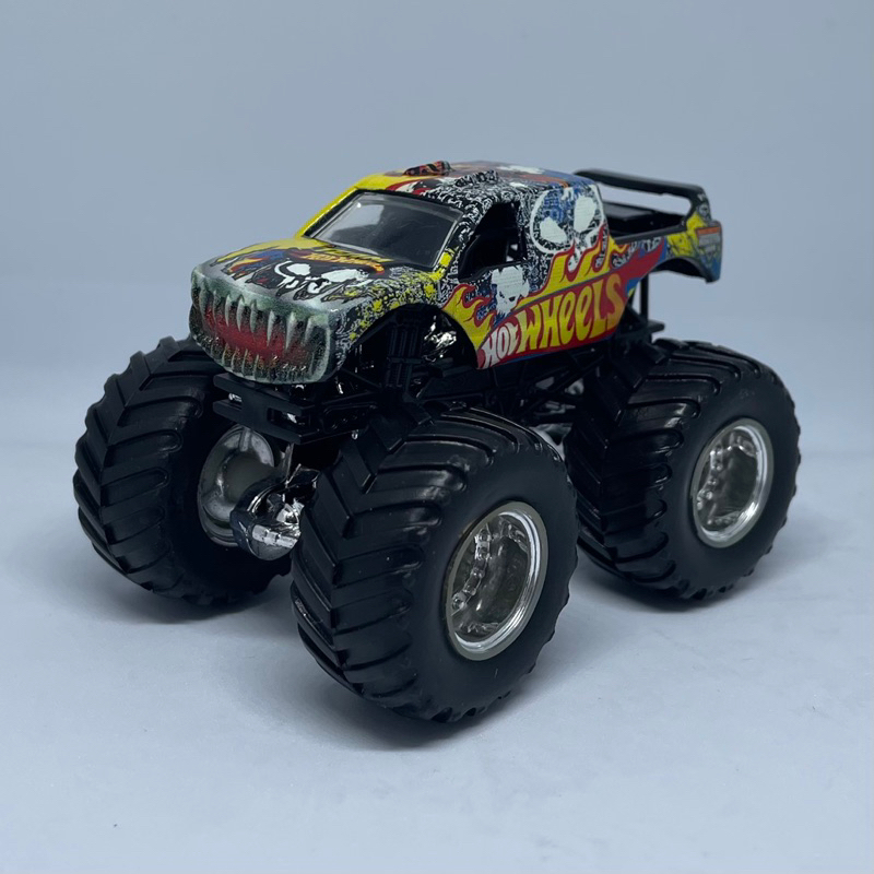 Monster Jam Team Hot Wheels Firestorm Racing Loose 1:64 Truck Hotwheels