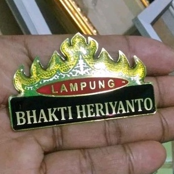 

NAMETAG SIGER LAMPUNG PAPAN NAMA DADA x O7X4