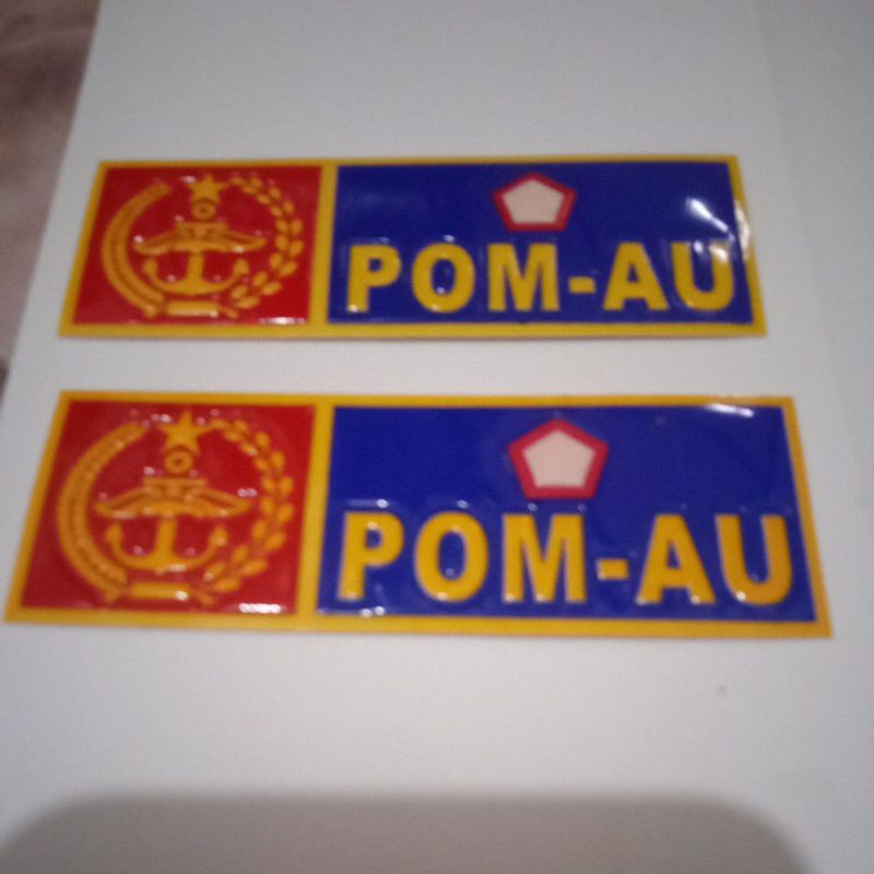 

Stiker embos Nopol POM-AU