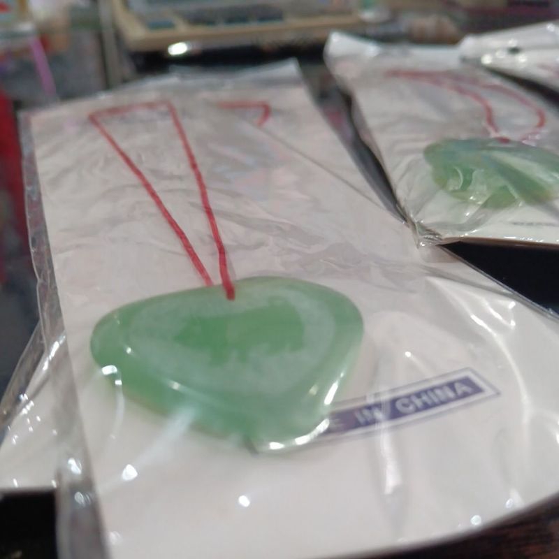 Bandul Kalung Giok Hijau Liontin Love Batu Asli Natural Jadeite Jade Shio