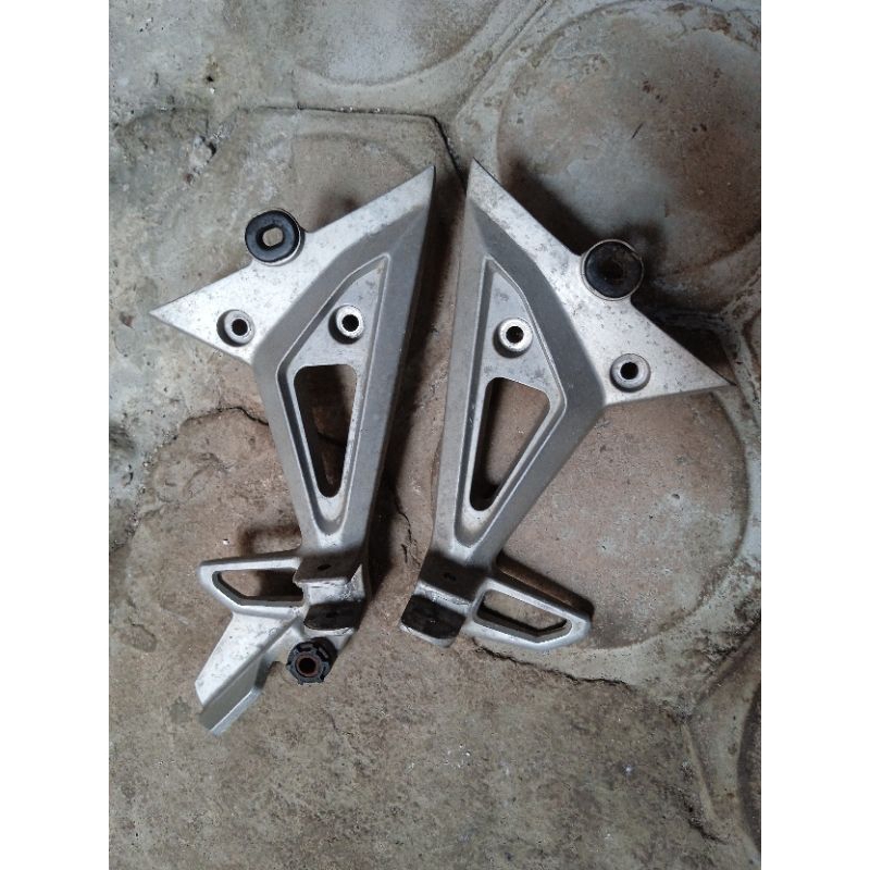 postep belakang revo fit injeksi