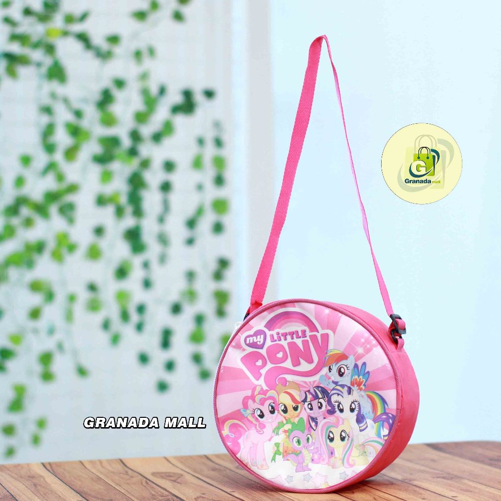 

Carla Bag Tas Selempang Bulat Souvenir Ulang Tahun Anak SIap Kirim