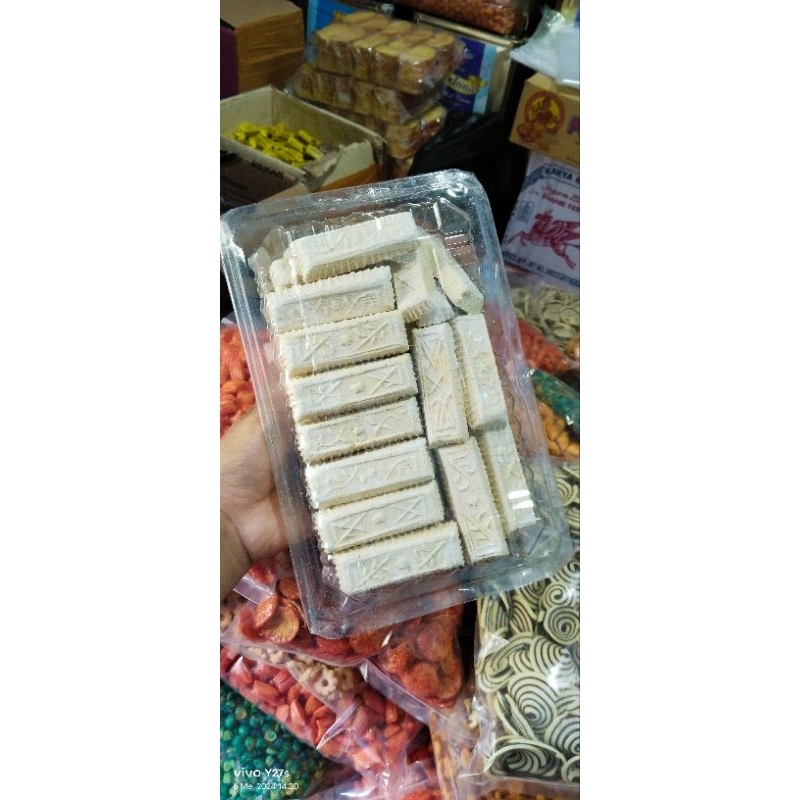 

Snack Kue Dulu Putu Kacang Ijo Asli isi 60biji