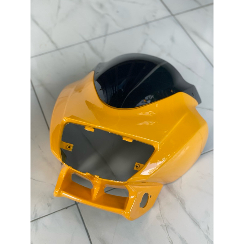 batok depan dan visor rxz catalyzer. tatok. krodong dpn yamaha rx z baru warna kuning