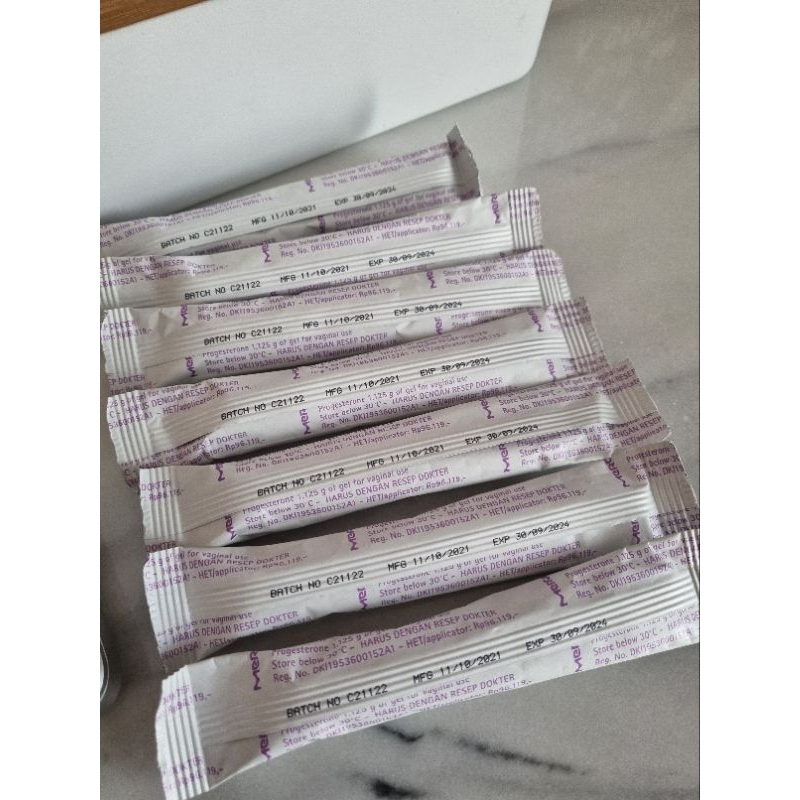 crinone applicator 8%  (sepaket isi 7)