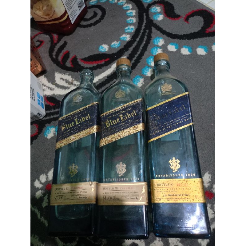 botol bekas blue label