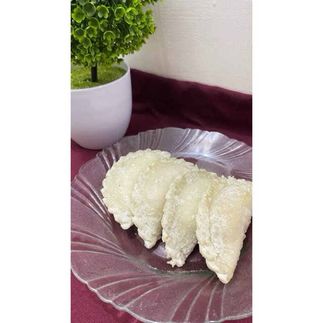 

Cimbul (Cireng Gembul ) Isi Ayam Suwir