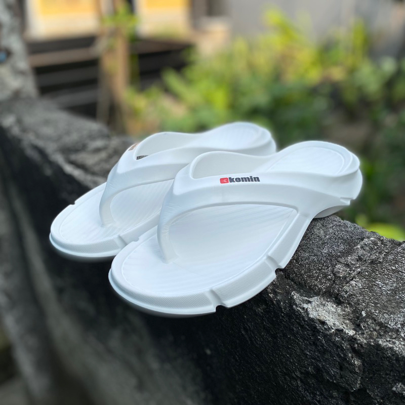 Sandal jepit pria  sandal komin sandal pria jepit  sandal karet pria terbaru