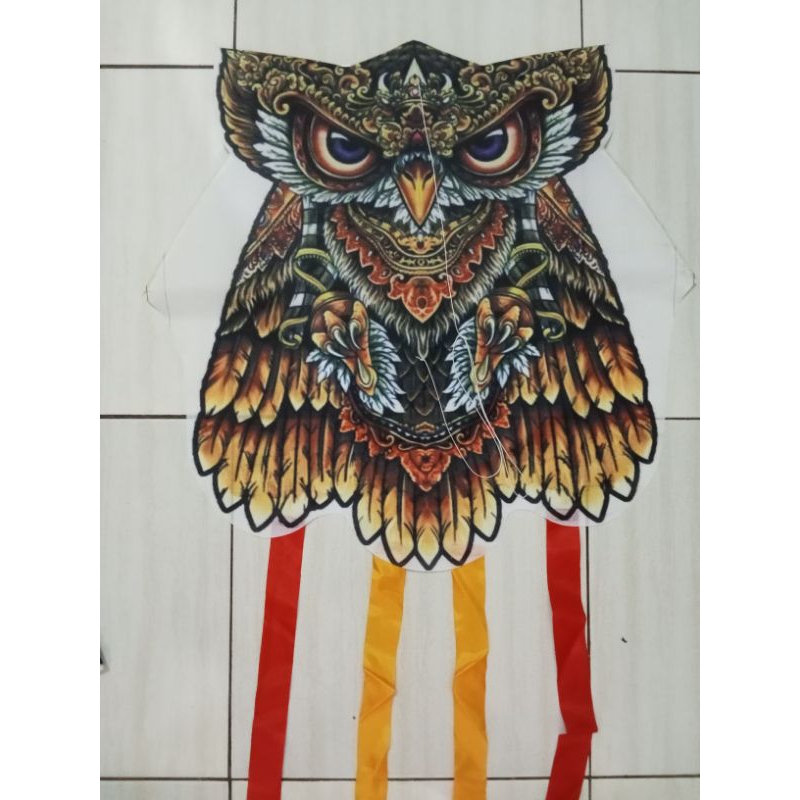 Layangan celepuk mini kuning