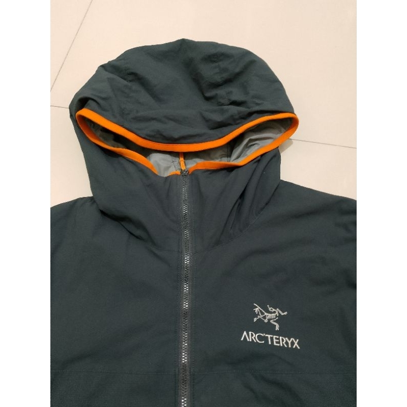 arcteryx atom LT hoodie x fjallraven patagonia mammut klattermusen