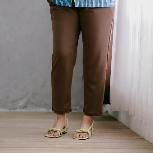 CELANA PANJANG WANITA CELANA SCUBA PANTS CELANA PENSIL CELANA PUTIH BAGGY PANTS