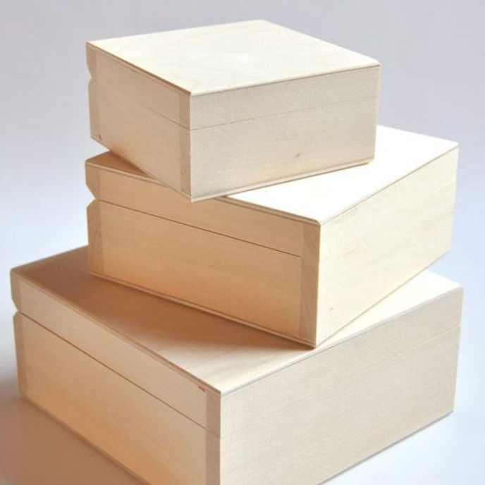 

Langka wooden box packaging