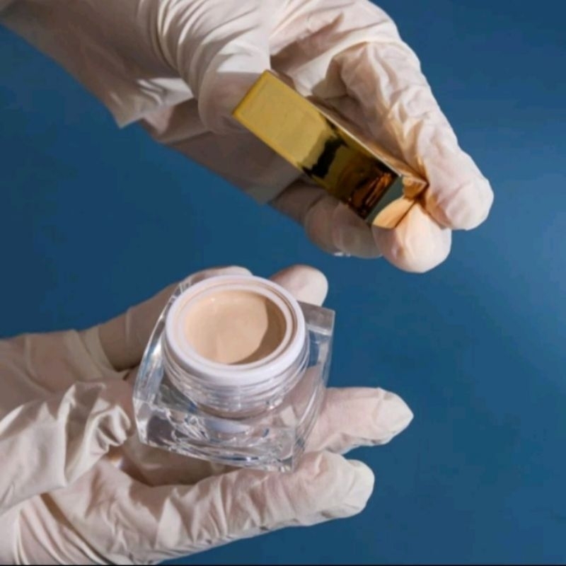 SAMPLE MAKLON DAY CREAM WITH SUNSCREN