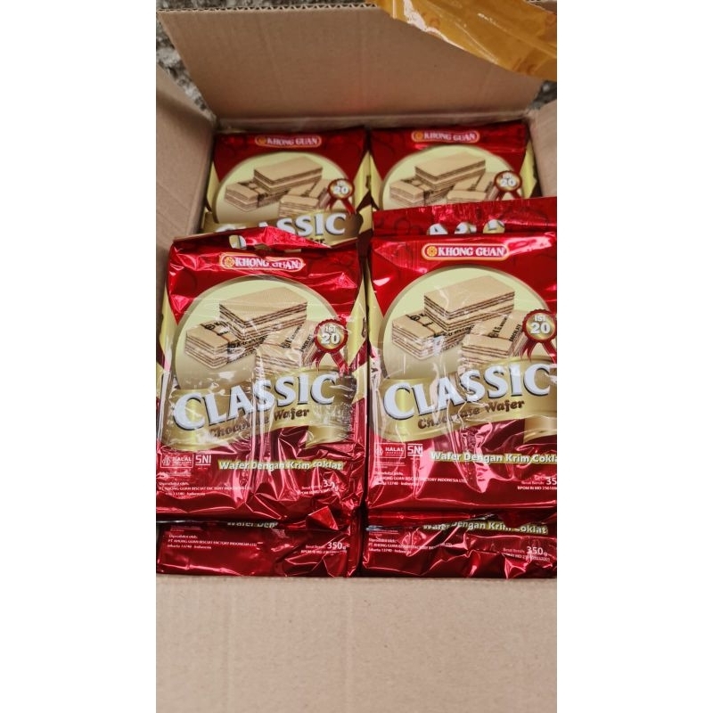 

Khong Guan kong Guan classic wafer chocolate 350gr