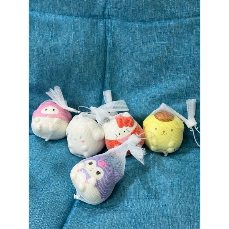 Squishy Kuromi Melodi Kitty Cinnamoroll Sanrio /Mainan Squisy Lucu Pencet Super Slow/Mainan Squsi Lucu Size Besar