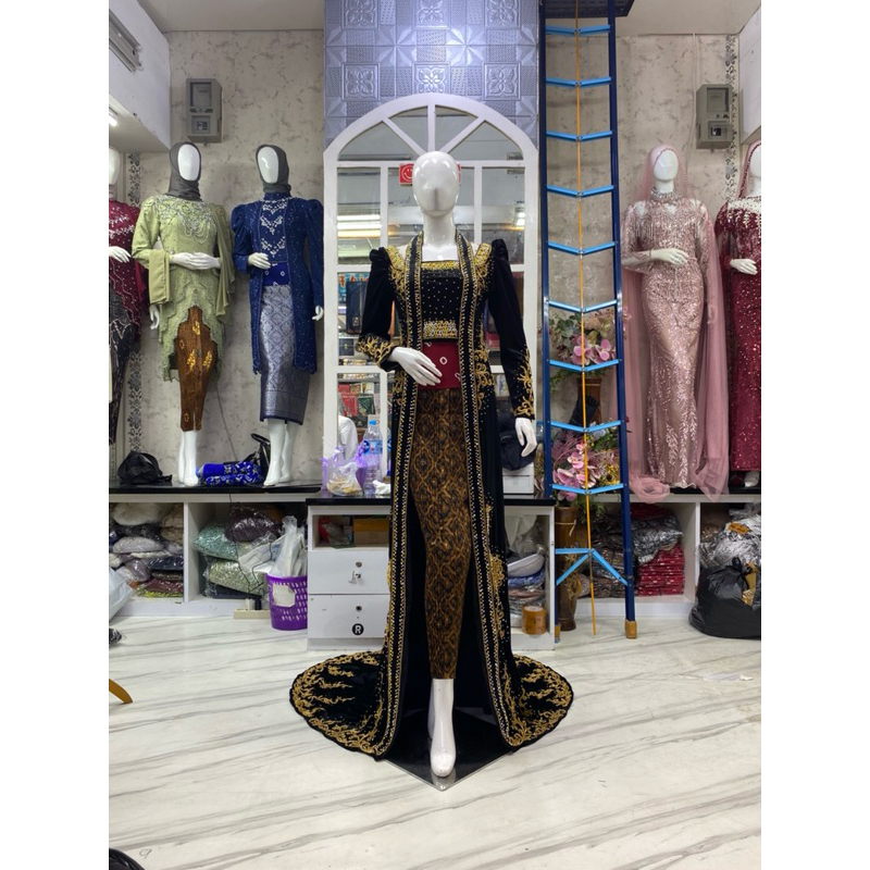 Kebaya Pengantin Beludru Hitam Ekor / Beludru Kutu Baru New Motif / Baju Pengantin Jawa / Kebaya Jaw