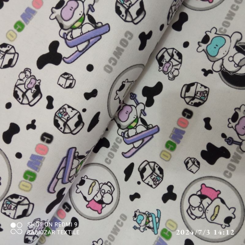 KAIN KATUN KANVAS PREMIUM GARMENT IMPORT MOTIF COW