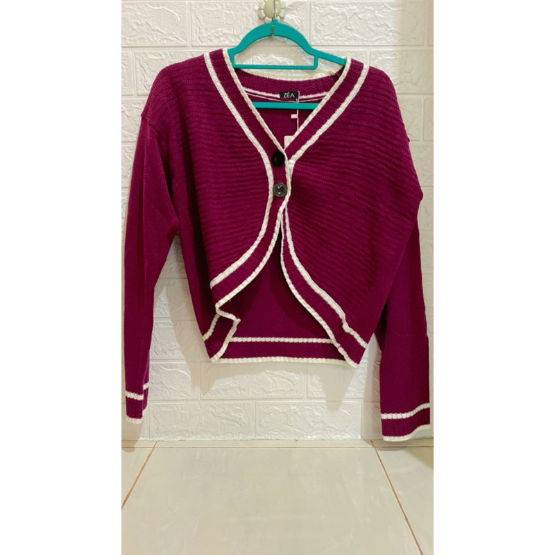 Cardigan Rajut Cropty Magenta